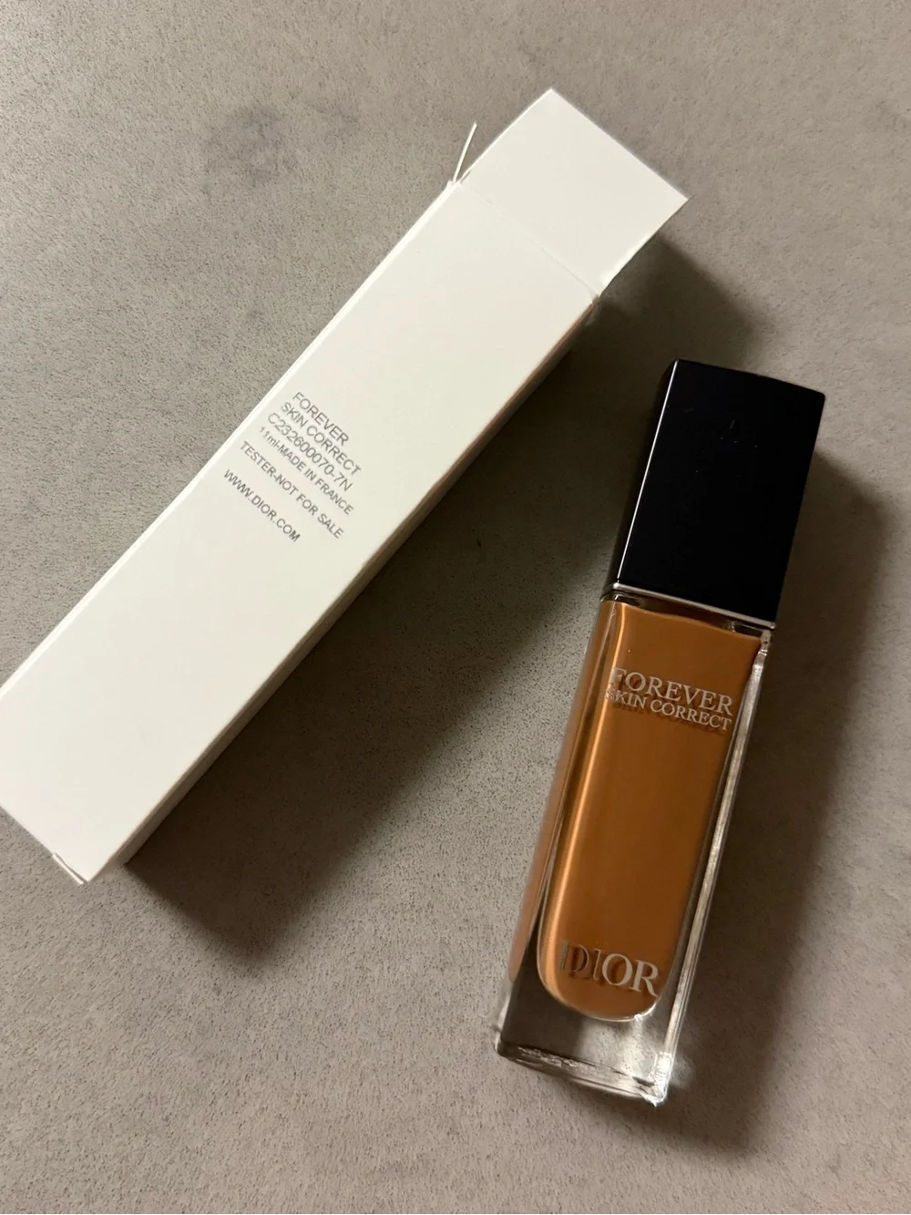 7N Dior Forever Skin Correct